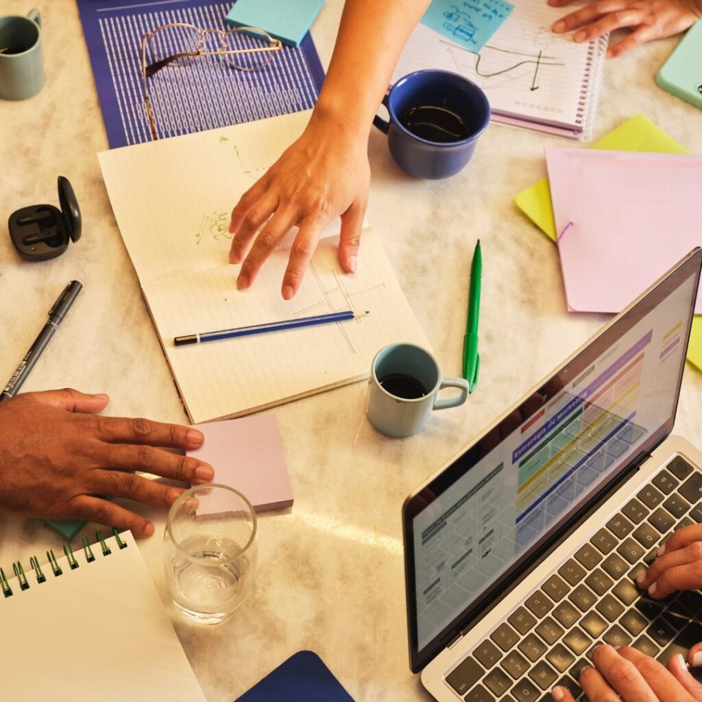 Professional Website Designing In Mumbai services team creating modern website design